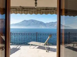 Lakefront Villa Elena by GardaDoma