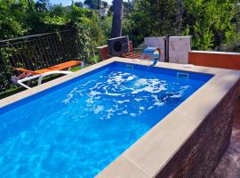 Relax House Barcelone，位于圣埃斯特万-德萨斯罗维拉斯的酒店