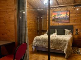 Hotel Cerro Fuerte breakfast & eventos，位于索波的酒店