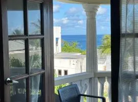 Villa Azure