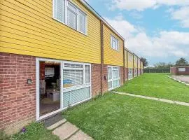 Stunning Chalet For Hire At Bermuda Holiday Park Near Hemsby Beach Ref 18161B