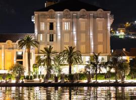 帕尔马酒店，位于蒂瓦特的酒店