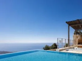 Melampes Villa, Seaview Escape, Heated Pool & Spa, By ThinkVilla