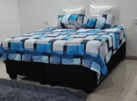 Thohoyandou P house rooms