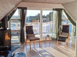 4 Bedroom Stunning Home In Fanø，位于凡岛的酒店