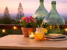 Pure Crete - Tiny House & Luxury Tent，位于干尼亚的小屋