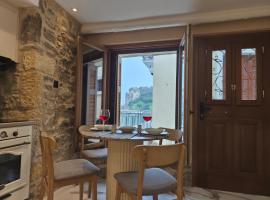 Castle View Serenity，位于科罗尼的酒店