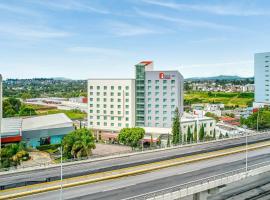 Fiesta Inn Express Puebla Finsa，位于普埃布拉的酒店