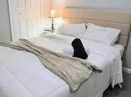 Deelux stay private room near airport and downtown