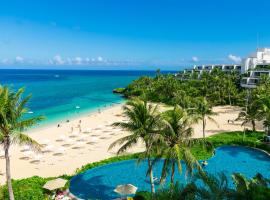 The Moon Beach Museum Resort，位于恩纳的酒店