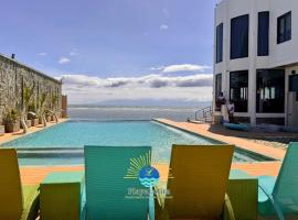 PlayaLolita Beach Resort，位于Calatagan的酒店
