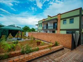 Silver Home Apartment