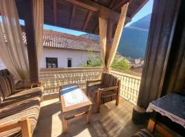 Къща за гости Йони