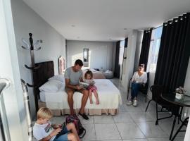 Sun Terrace Ilo Loft，位于伊洛的酒店