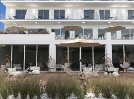 Paradise Resort Evia, a member of Radisson Individuals，位于埃雷特里亚的酒店