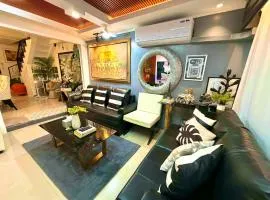 The White Haven In Clark ENTIRE HOUSE