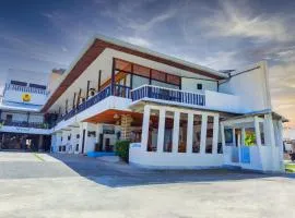 Anda De Boracay White Sand Resort