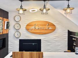 Anton's Inn，位于Balanga的酒店