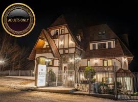 RUELLE Chateau Boutique，位于锡纳亚的酒店