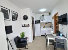 Modern Studio 1BR Near Soroka Hosp & University
