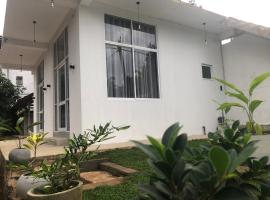 Kottamba Resort & Coworker Hostel Tangalle，位于坦加拉的酒店