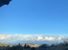 The Farmhouse，位于廷茅斯的酒店