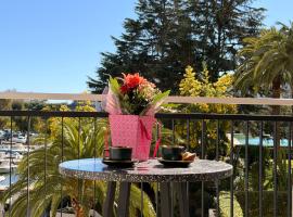 Marina Suites Résidence & Hotel，位于曼德琉-拉纳普勒的酒店