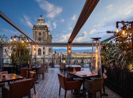 Zocalo Central & Rooftop Mexico City，位于墨西哥城的酒店