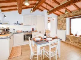 2 Bedroom Nice Home In Montenero D'orcia