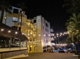 Vista Hermosa Resort and Spa，位于罗萨里托的酒店