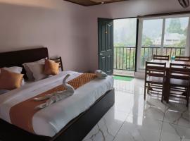 Hill view cottage cj，位于德维科拉姆的酒店