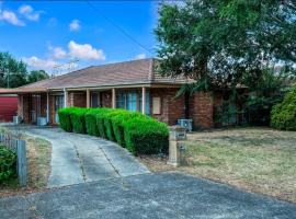 Bisi Homes，位于克兰伯恩的酒店