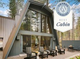 Alder by AvantStay Moody Retreat: Patio Hot Tub in Sunriver，位于森赖弗的酒店