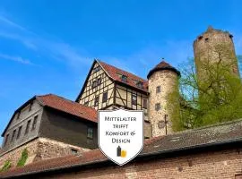 ALTE FÖRSTEREI - Altstadtwohnung mit Stil & Aufzug - in der Hinterburg Schlitz - mit Garten, Parkplatz & E-Ladestation - Hunde willkommen - Fulda, Bad Hersfeld, Alsfeld in 25 km Entfernung