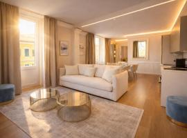 Royal Suite Apartment，位于的里雅斯特的酒店