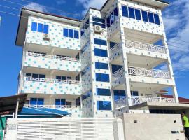 Palmera heights Takoradi，位于Apremdo的酒店