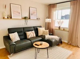 CozyHome mit Netflix, voll ausgestatteter Küche, Zentrums- und Bahnhofsnah, Balkon, self-Check-in möglich