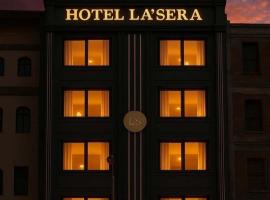 Hotel La Sera，位于斯利那加的酒店