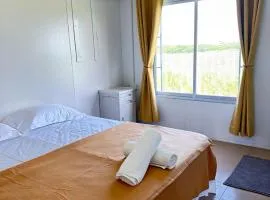 Green Sea Apartment