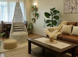 Boho paradise Luxurious 2bhk apartment near thalassa，位于西奥利姆的酒店