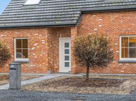 Ruime vakantievilla in Halen voor 12 personen，位于Halen的酒店