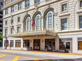 Hotel Flor Tampa Downtown, Tapestry Collection By Hilton