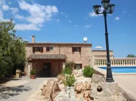 Es Lladoner Villa