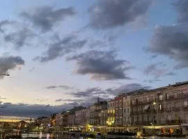 Grand Appartement Au Coeur de Sète
