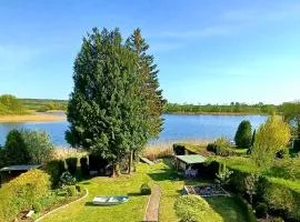 Ferienhaus direkt am See