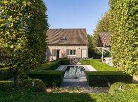 Group accommodation in Borgloon Hof Van Kalenberg，位于博尔赫隆的酒店