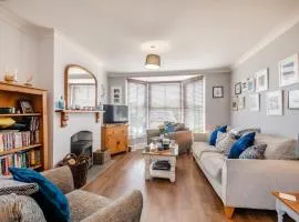 3 Bed in Wrentham oc-15mill