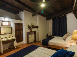 Casa Huitsiki，位于库埃察兰德尔普罗格雷索的酒店