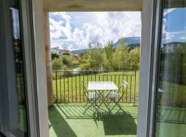 Appartement refait à neuf avec vue sur Ceuze