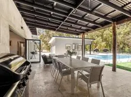 Old Mill Grove - Bush Escape Near Beaches & Wineries